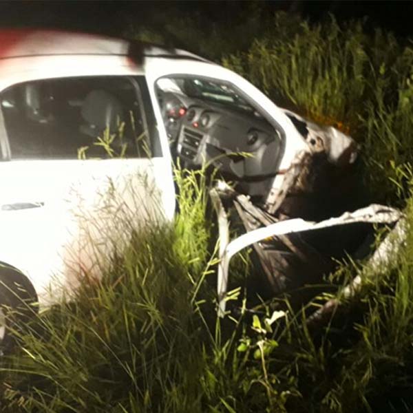 Acidente entre carro e caminhão deixa uma pessoa ferida em Paraguaçu Paulista