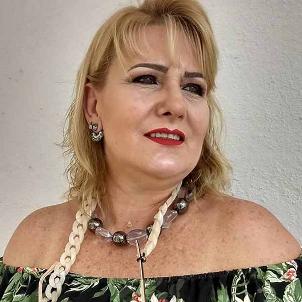 Rosângela Heidechen completa idade nova