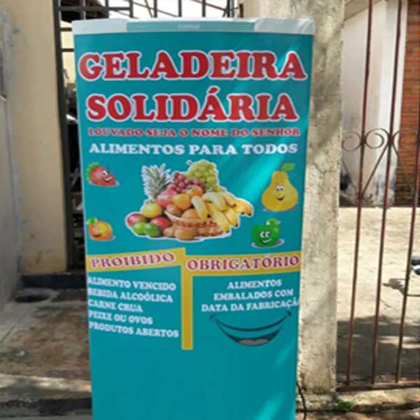 Projeto 'Geladeira Solidária' de Assis faz um ano: 'Deu mais certo do que imaginava', diz autora