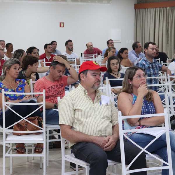 Representantes de 61 cidades participam de Capacitação do Programa Município Verde Azul em Paraguaçu