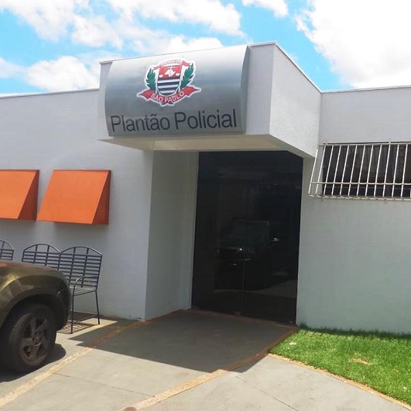 Ladrão rouba celular e exige dinheiro para não vazar 'nudes' de vítima na web em Assis