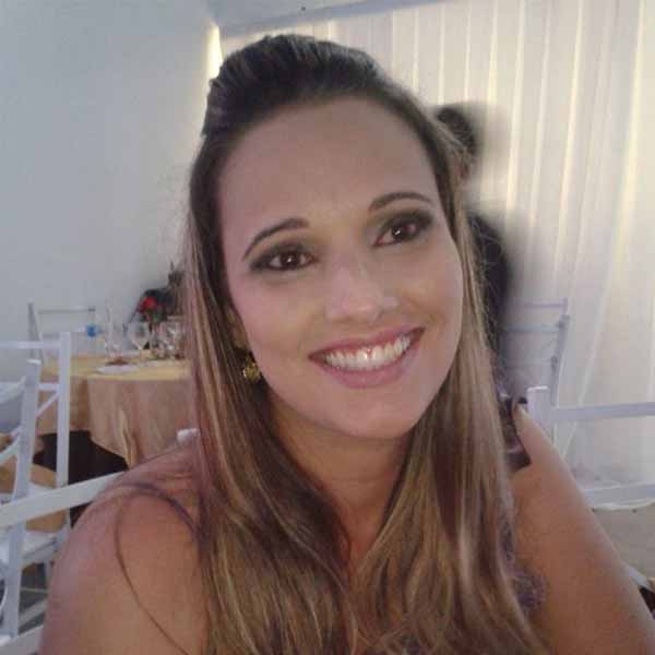 Josy Ferreira apaga velinhas nesta sexta