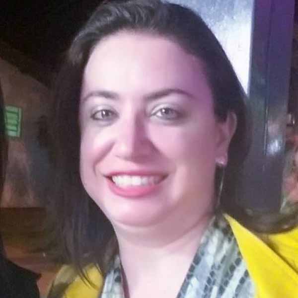 Tatiana Mello celebra mais um ano de vida