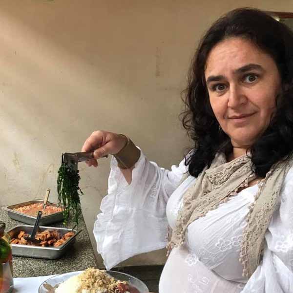 Suzane Reis celebra mais um ano de vida