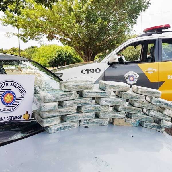 Rapaz é preso com 27 tabletes de pasta base de cocaína em Assis