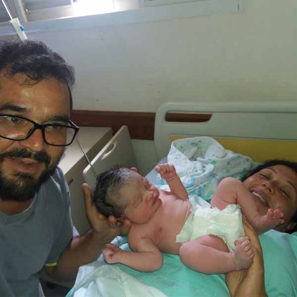 Nasce Théo, filho de Giovana e Silvio