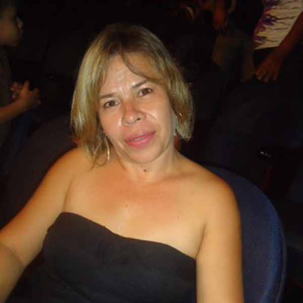 Thiana Fernandes completa idade nova