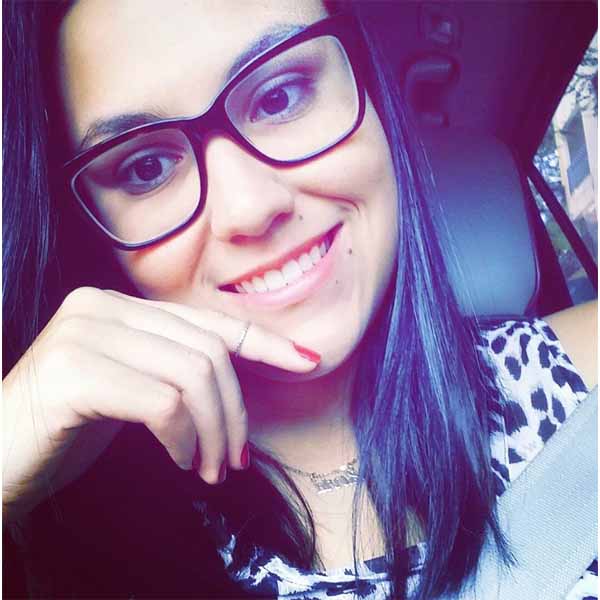 Lívia Bazzo completa idade nova
