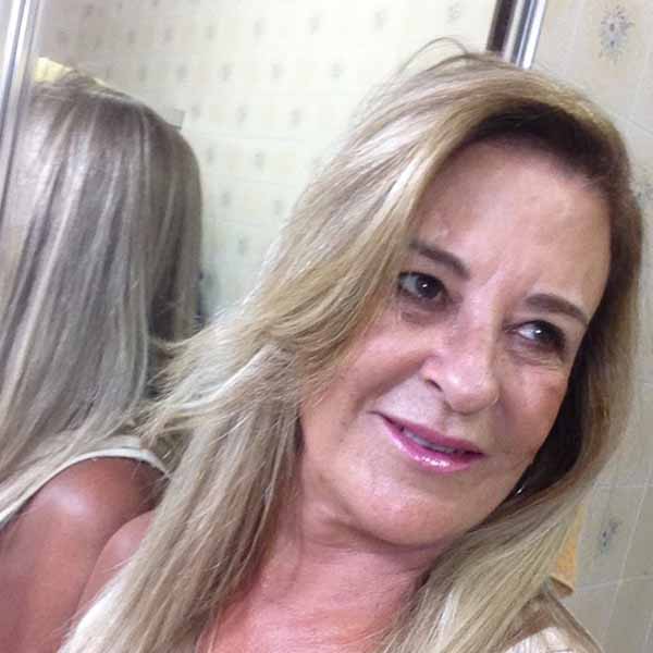 Ana Mariza comemora mais um aniversário nesta quinta