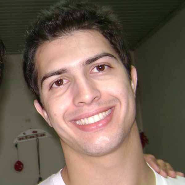 Ralf Rosa celebra mais um ano de vida