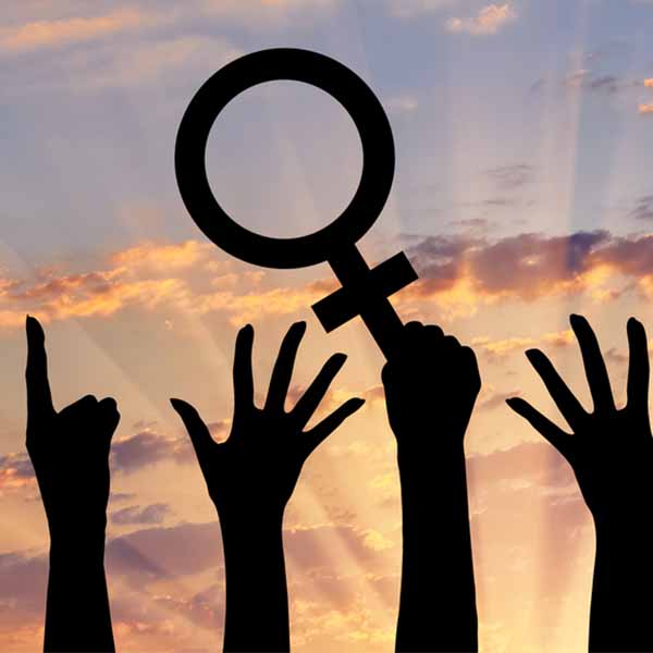 Mulheres de Paraguaçu têm exames preventivos de saúde e atividades esportivas e de beleza