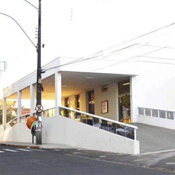 Santa Casa de Assis alerta população sobre golpe