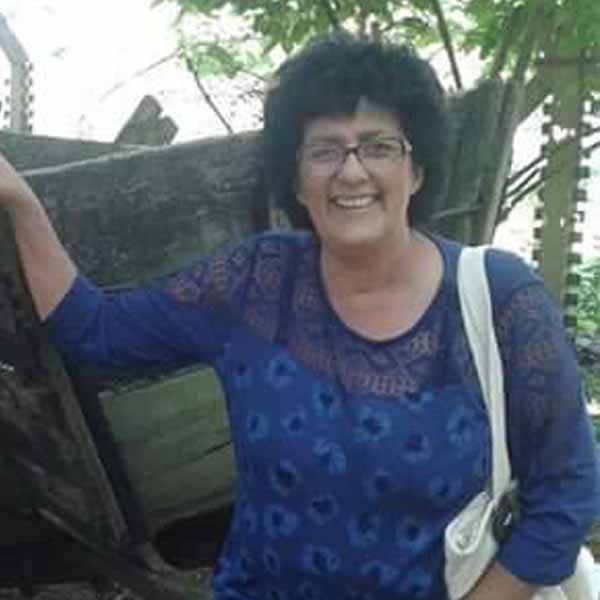 Tania Reis apaga velinhas nesta quinta