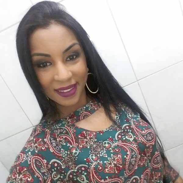 Juliana Gonçalves comemora mais um aniversário