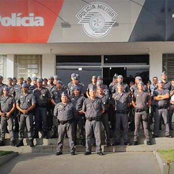 Polícia Militar realiza 'Operação Impacto' e prende 17 pessoas