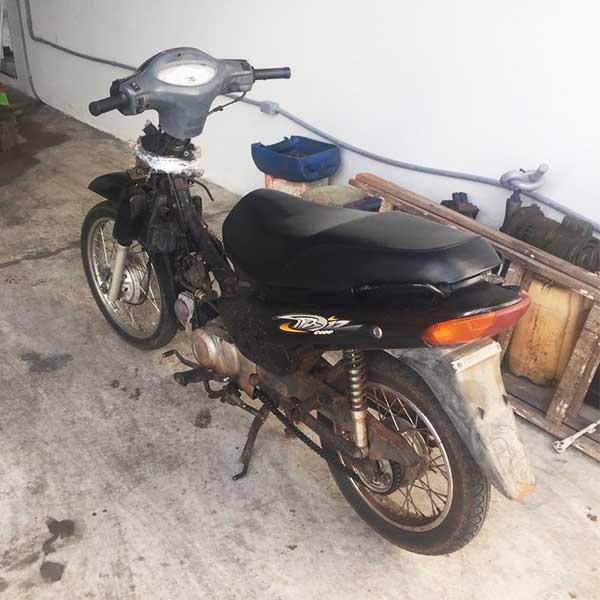 Motocicleta furtada mês passado é apreendida com jovens na Barra Funda