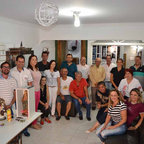 Claudionor Cabeleireiro recebe o terço empresarial