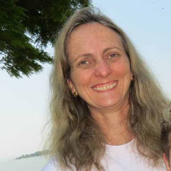 Renata Keller comemora mais um aniversário