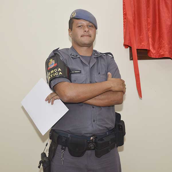 Há 17 anos na Força Tática, Cb PM Paulinho Ribeiro é homenageado pelo Comando da 2ª Cia
