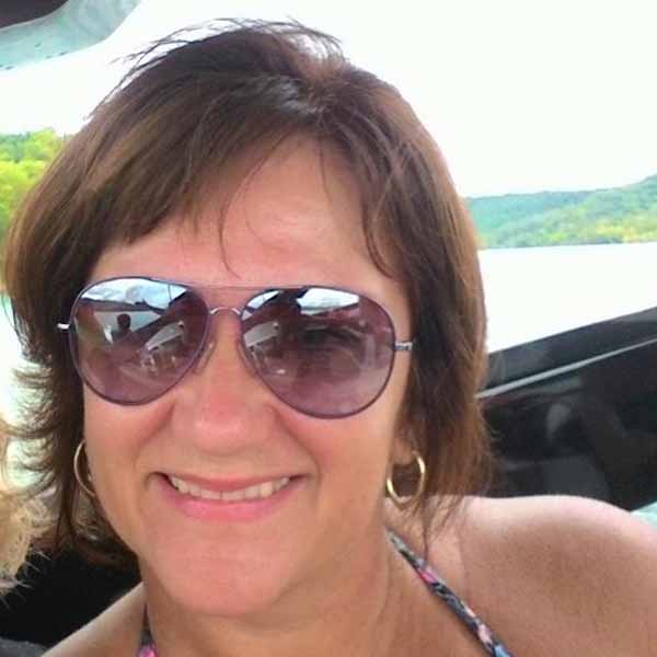 Eneida Rossin apaga velinhas neste sábado