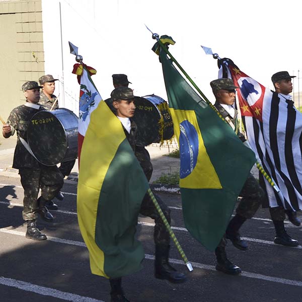 Tiro de Guerra comemora o Dia do Exército Brasileiro, em 19 de abril