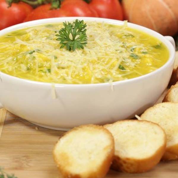 Caldo de abóbora e frango