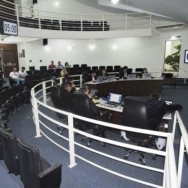 Câmara aprova projeto que cria cargos de psicólogo na Prefeitura Municipal