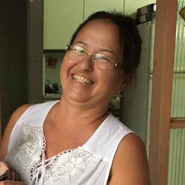 Florisvalda Motizuki comemora mais um aniversário