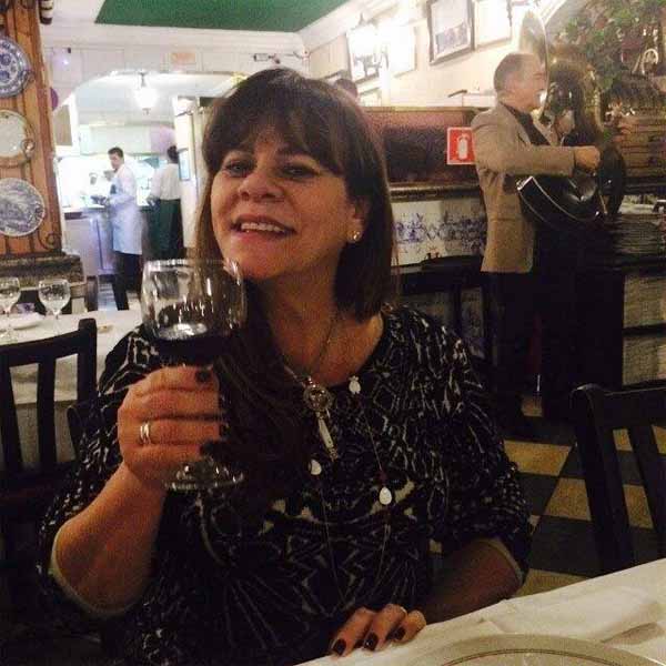 Regina Nicolau celebra mais um ano de vida