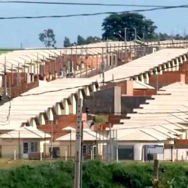 Bairro de Assis com ruas sem nome e nem CEP fica sem entrega de correspondências