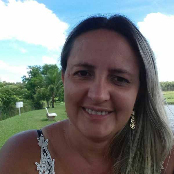 Marilza Marques celebra mais um ano de vida