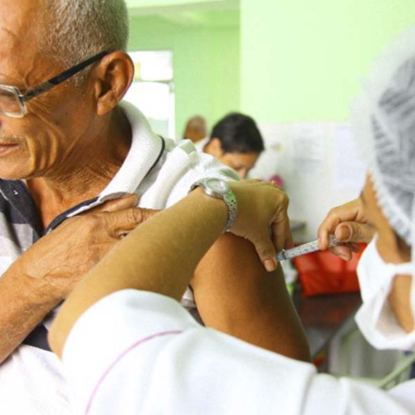 Paraguaçu promove vacinação contra a gripe influenza