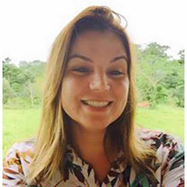 Paula Zanoni comemora mais um aniversário