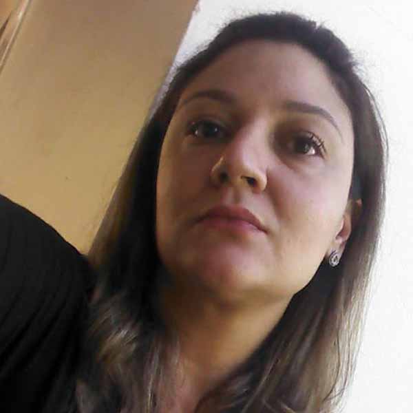 Fernanda Oliveira completa idade nova