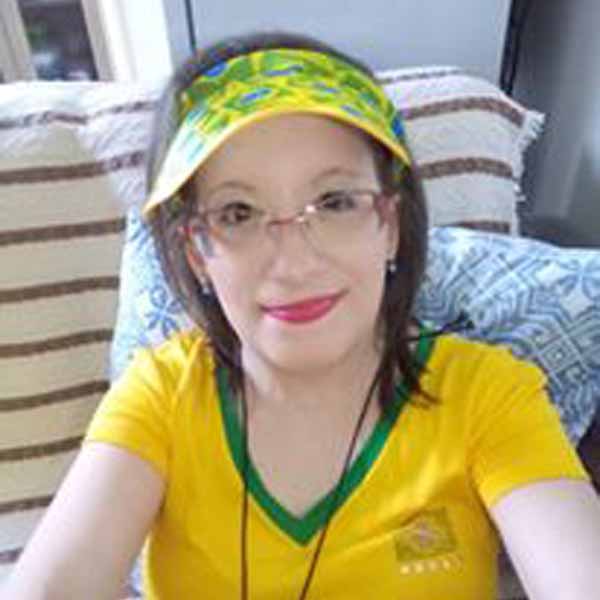 Silvinha apaga velinhas nesta quinta