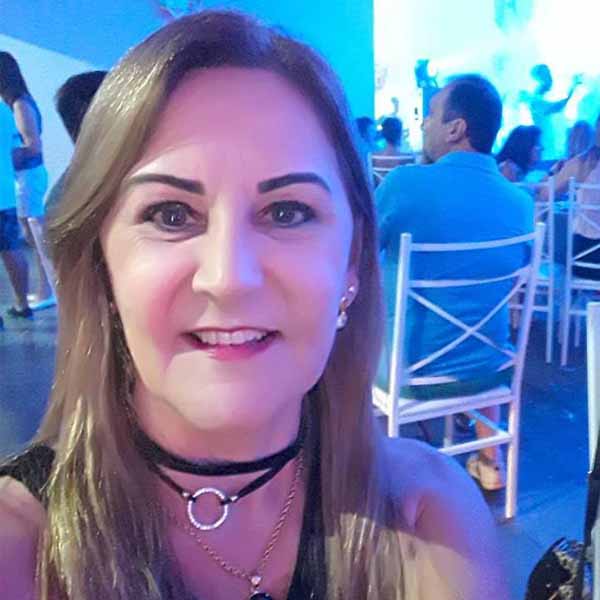 Leila Paula completa idade nova