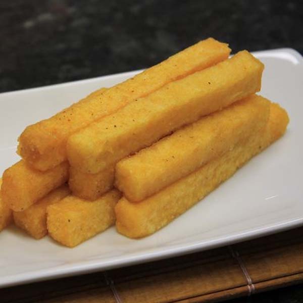 Polenta frita crocante