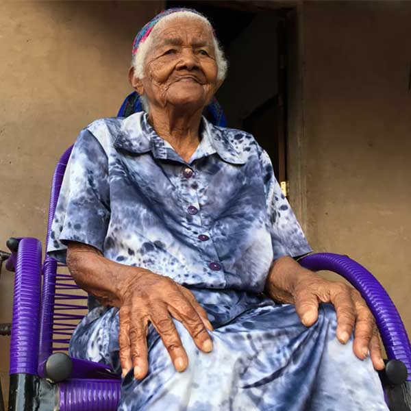 Mulher apontada como a pessoa mais velha do mundo completa 120 anos em Presidente Prudente