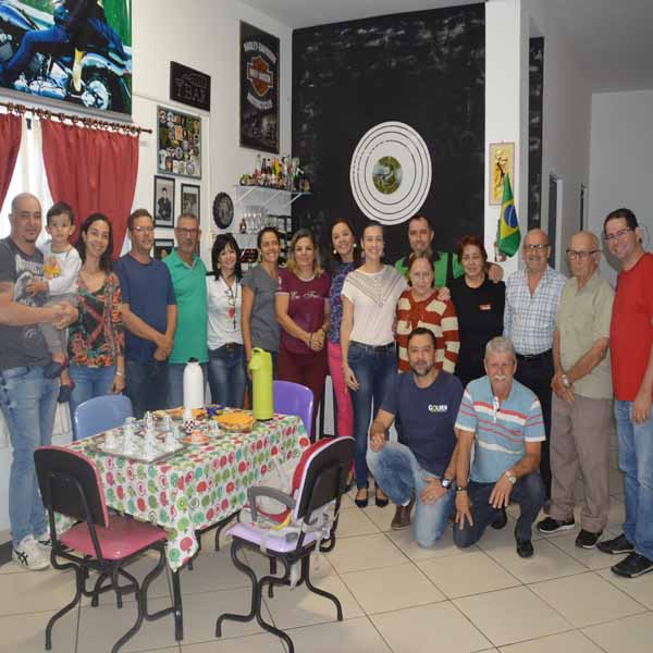 Sanches Tattoo Studio recebe o terço empresarial