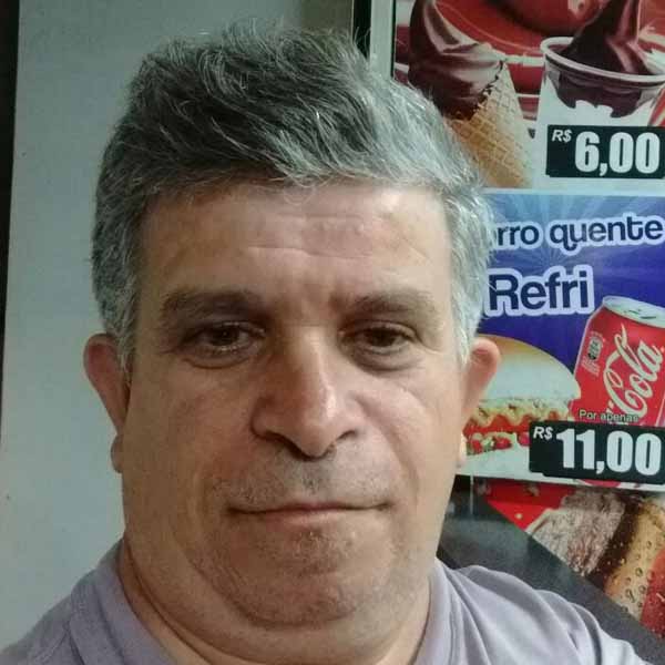 Silvio Cabral celebra mais um ano de vida