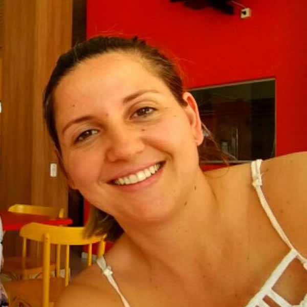 Carla Andrade celebra mais um ano de vida