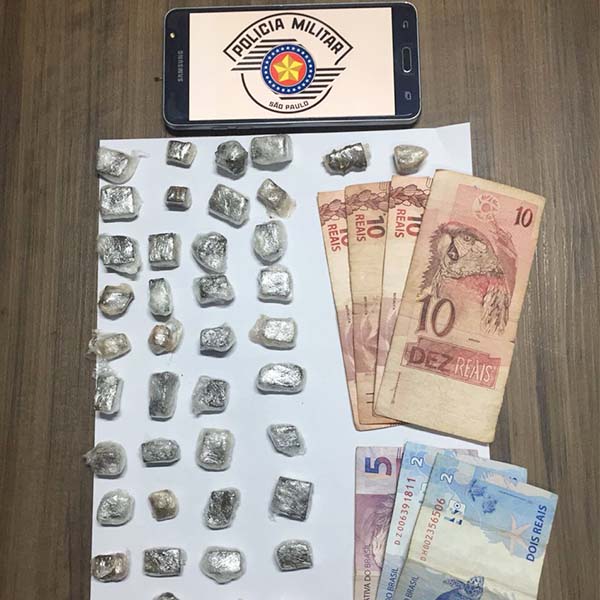 Preso por tráfico há poucos dias, adolescente volta para a cadeia após PM encontrar droga