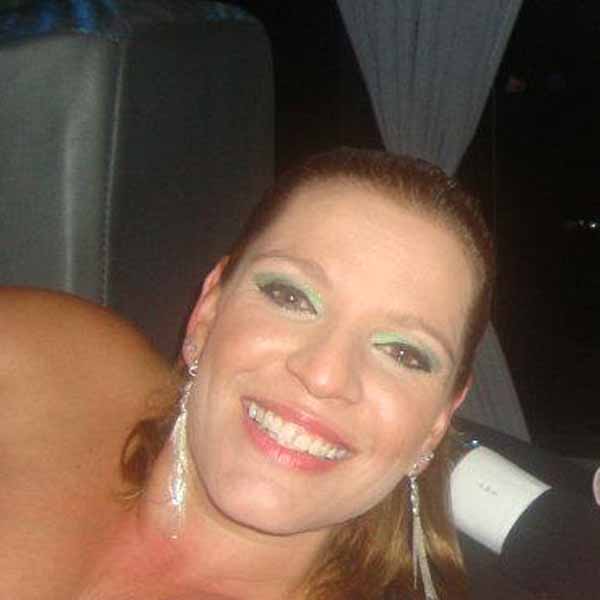 Erika Garms comemora mais um aniversário