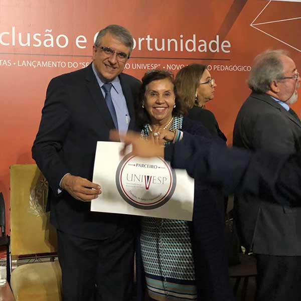 Paraguaçu recebe o Selo Parceiro Univesp