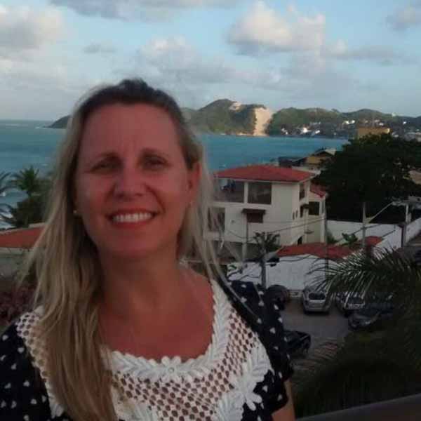 Luciane Moreno comemora mais um aniversário