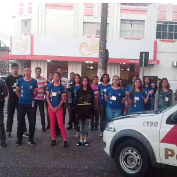 PM de Paraguaçu Paulista realiza atividades com o projeto 'Jovens Brasileiros em Ação'
