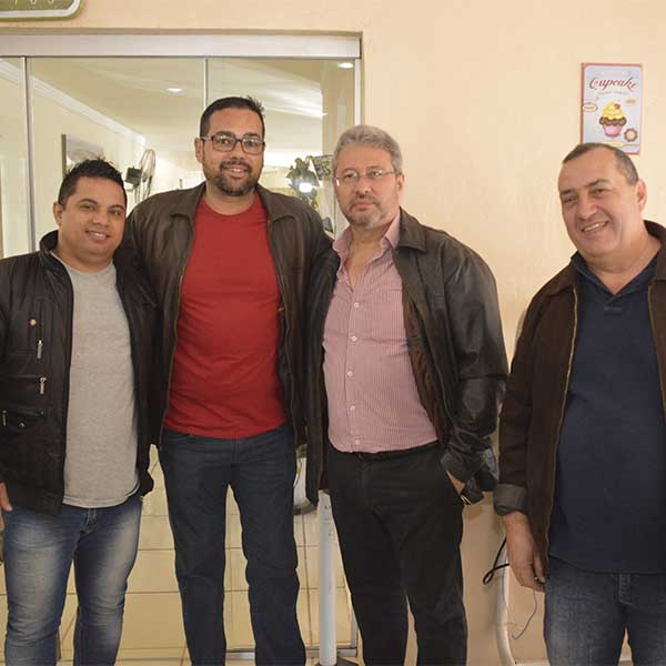 ACE faz lançamento de curso de formação de vendas durante 'Café com o Presidente'