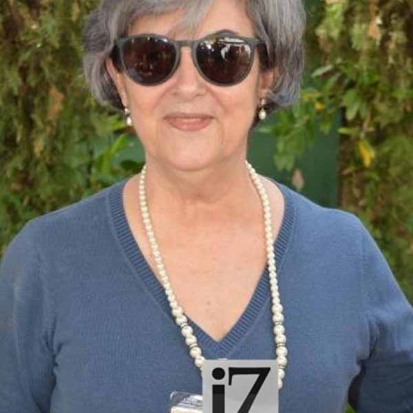 Ana Cristina completa idade nova
