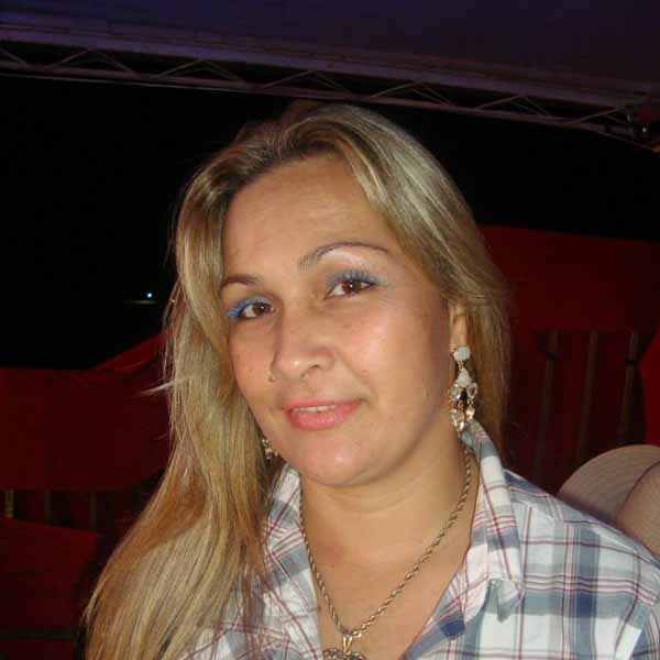 Fatima Rodrigues completa idade nova
