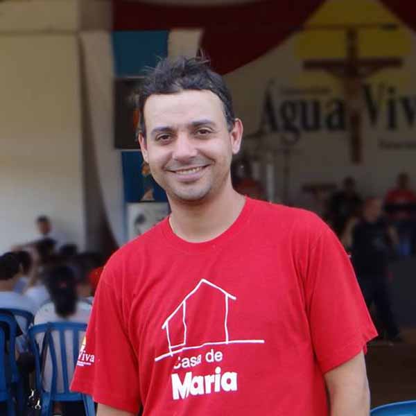 Adriano Castro recebe os parabéns pela chegada de mais um aniversário